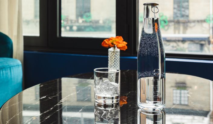 Lulia reusable glass bottle for bottling systems for restaurants